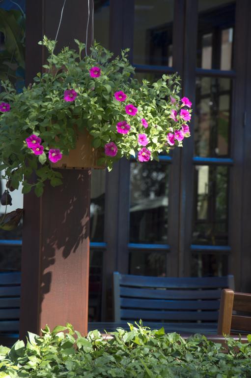 Le Bouton D'Or Boutique Hotel Thakhek Exterior foto