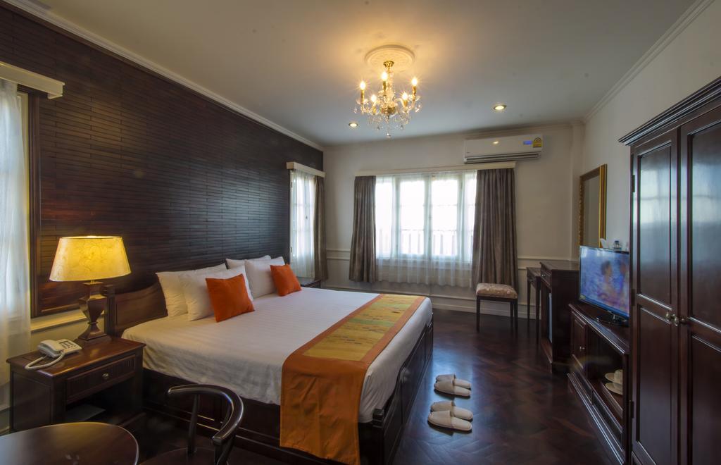 Le Bouton D'Or Boutique Hotel Thakhek Habitación foto